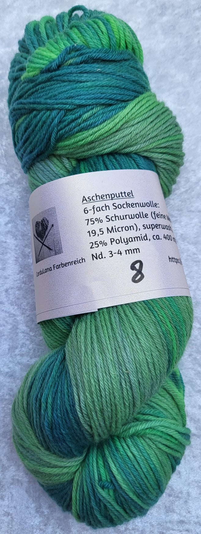 6-fach Sockenwolle: 75 % Schurwolle, 25 % Polyamid