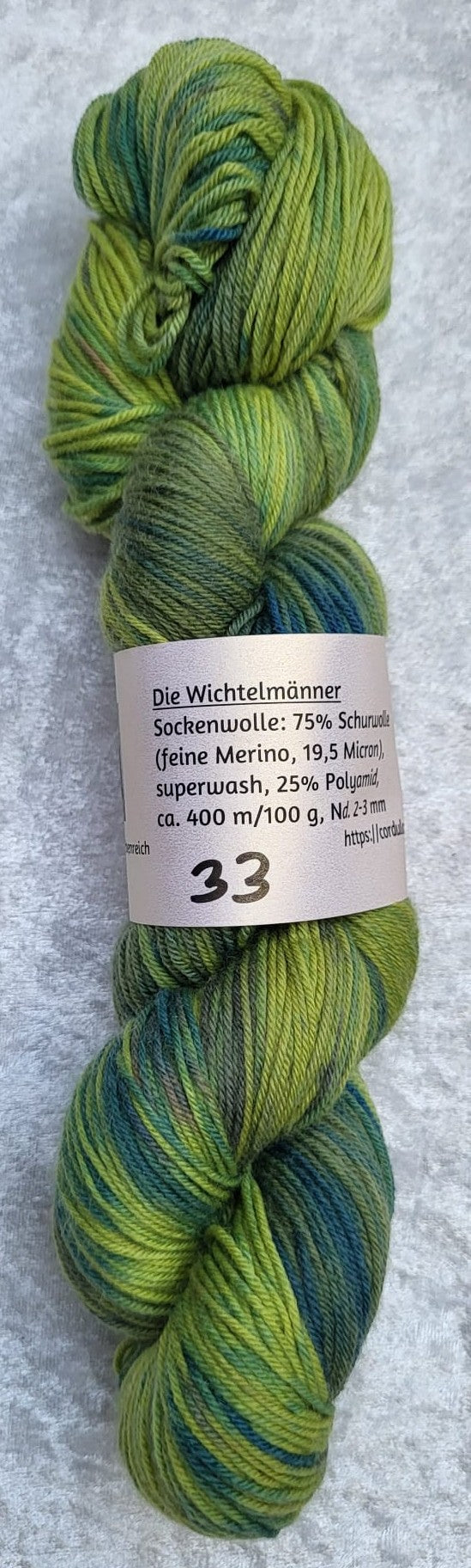 4-fach Sockenwolle: 75 % Schurwolle, 25 % Polyamid