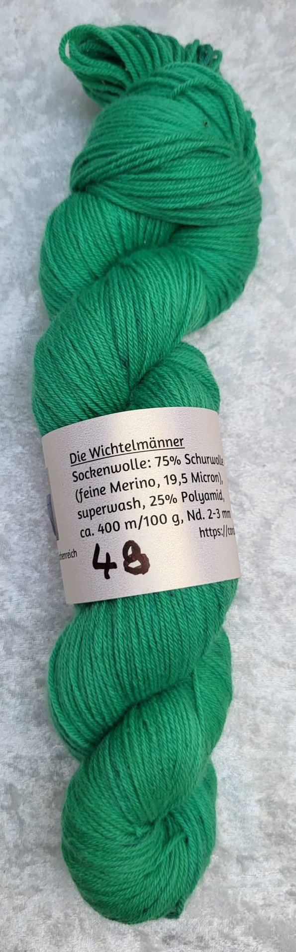 4-fach Sockenwolle: 75 % Schurwolle, 25 % Polyamid