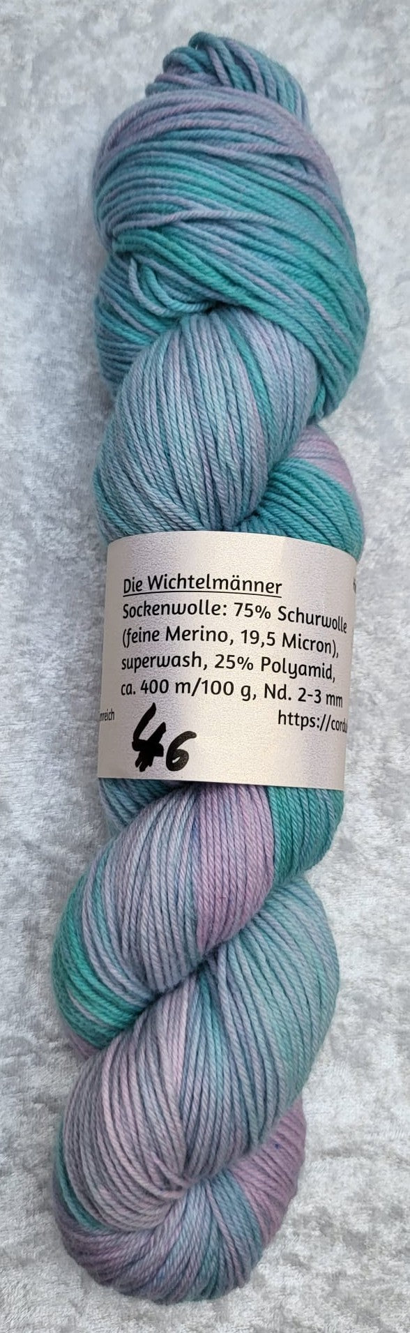 4-fach Sockenwolle: 75 % Schurwolle, 25 % Polyamid