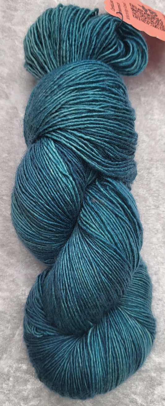 Single-Garn: 100 % Schurwolle