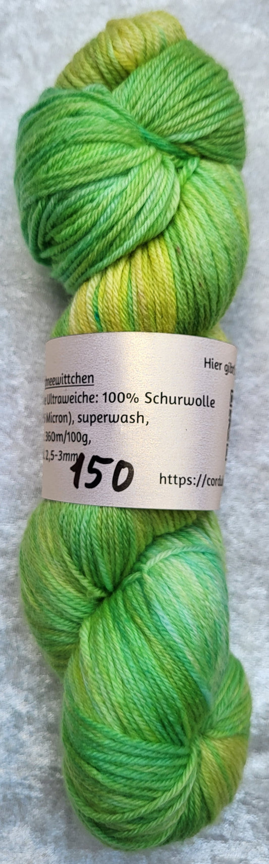 Schneewittchen: 100 % Schurwolle (16 Micron), superwash, ca. 360 m / 100 g