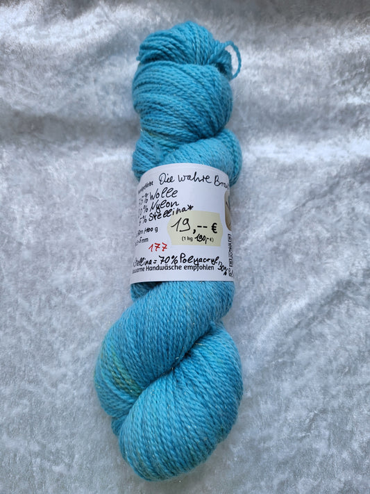 Die wahre Braut: 75 % Wolle, 20 %, 5 % Stellina